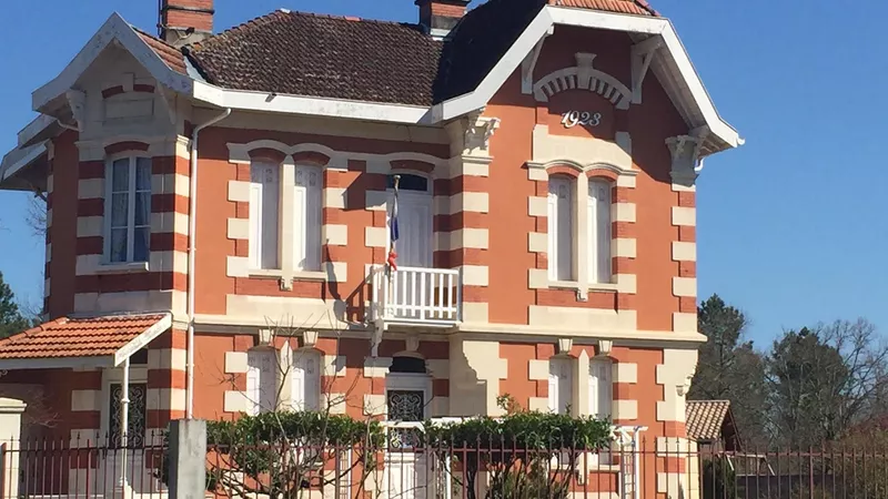 Maison typique à Lue dans lesLandes