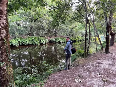 Pêche dans le canal
