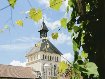 église-parentis