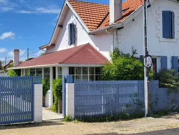 Ros façade