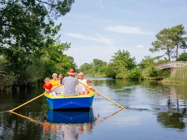 barque-bisca-grands-lacs-agence-les-conteurs-7