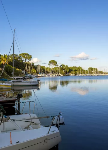 Biscarrosse lac dans les landes