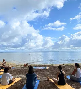 Cours yoga au lac