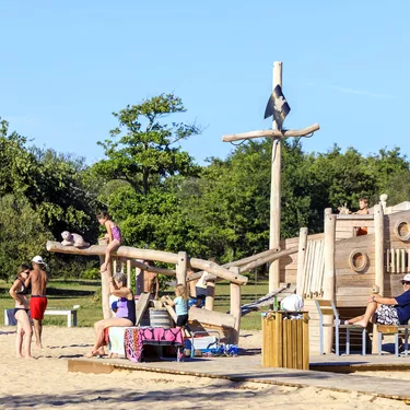 Jeux pour enfants à Gastes Jeux pour enfants à Gastes