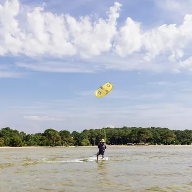 Une activité à sensations fortes pour un EVG à Biscarrosse