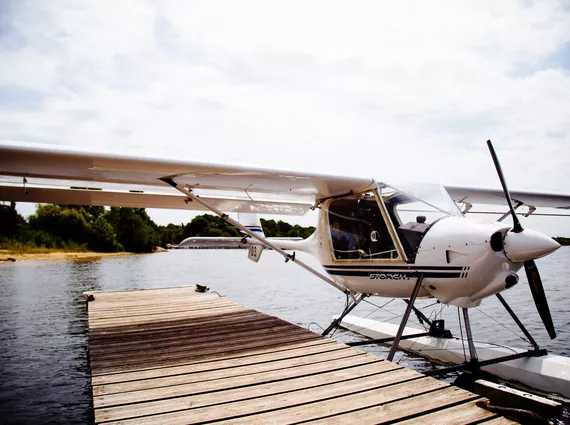 Flug im Wasserflugzeug