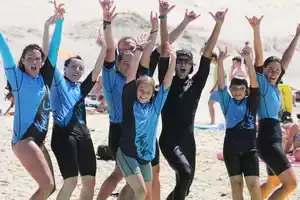 kiwi-surf-groupe
