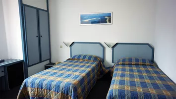 hotel-atlantide-bisca-twin