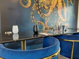 Neptune Table